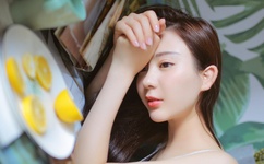 凌华ちゃんがを腿法娴熟部下